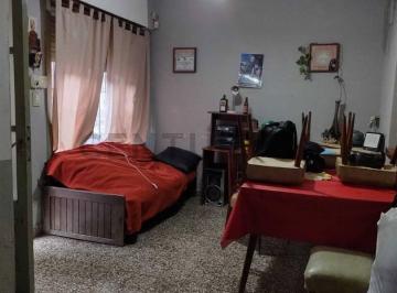 PH · 85m² · 3 Ambientes · 37 Entre 120 y 121 - PH en Venta de Dos Dorm. con Patio