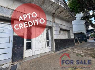 PH de 4 ambientes, Tres de Febrero · PH 4 Ambientes Al Frente con Entrada Independiente – Ideal Refacción / Inversión