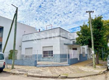 Casa · 72m² · 3 Ambientes · 1 Cochera · Casa 3 Ambientes - Apto Credito - Villa Lynch - San Martin