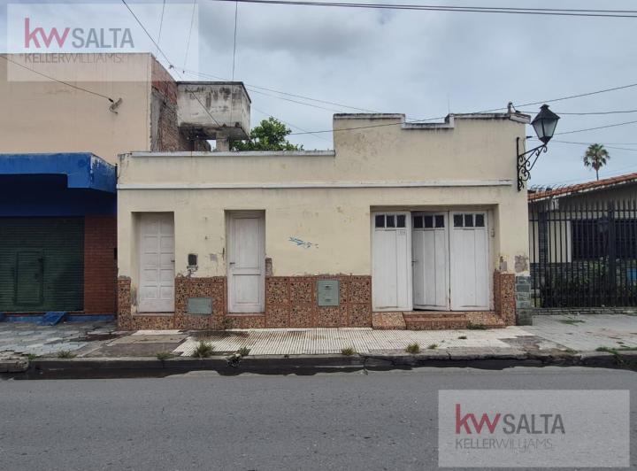 Casa · 95m² · 5 Ambientes · 1 Cochera