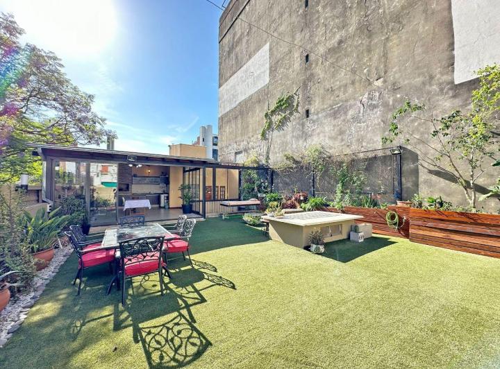 Casa · 213m² · 7 Ambientes