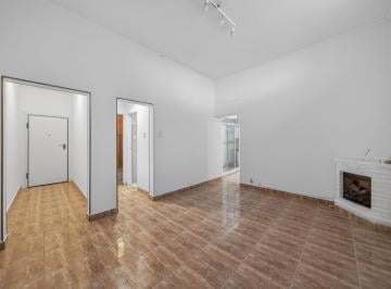 Departamento · 67m² · 3 Ambientes · Venta - Departamento 3 Ambientes con Patio - Balvanera