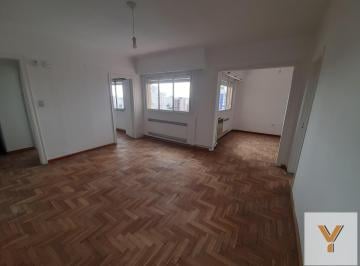 Departamento · 82m² · 3 Ambientes · Departamento en Venta - 2 Dorm. 2 Baños - Bahía Blanca