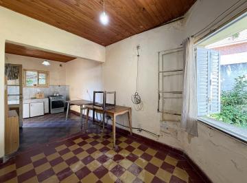 Casa · 2 Dormitorios · Casa de 2 Dorm. con Patio a Reciclar. Cañada de Gómez, Santa Fe.