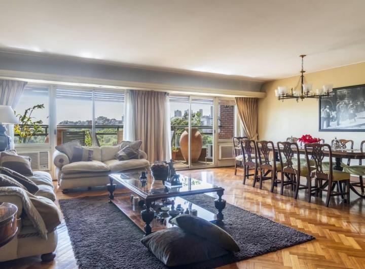 Departamento · 200m² · 7 Ambientes · 1 Cochera