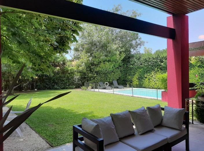 Casa · 280m² · 5 Ambientes