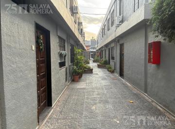 Casa · 73m² · 4 Ambientes · Depto/ PH en Olivos 4 Ambientes en Venta