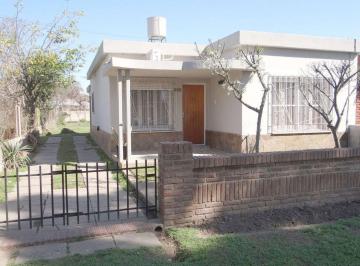 Casa · 96m² · 4 Ambientes · Casa en Venta Correa 2 Dorm.