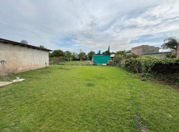 Casa · 112ha · 4 Ambientes · 2 Cocheras · Casa en Venta en Funes City