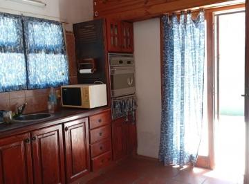 PH · 70m² · 3 Ambientes · 1 Cochera · PH en Alquiler Temporario - 2 Dorm. 1 Baño - Mar del Plata