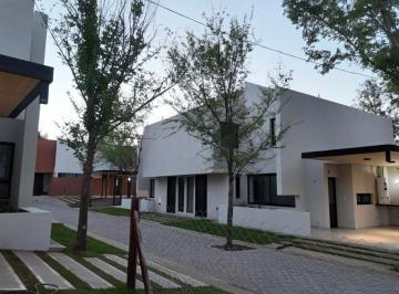 Casa de 1 ambiente, La Calera · Duplex en Venta