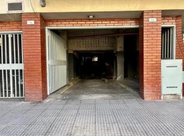 Garage · 12m² · Cochera en Venta - 12 m² - Parque Patricios