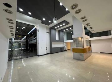 Local comercial · 345m² · Excelente Local en Alquiler Zona Microcentro