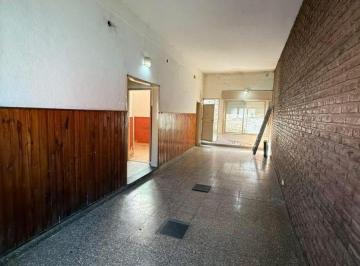 Casa de 5 ambientes, Avellaneda · Casa Venta en Block Ideal Inversor