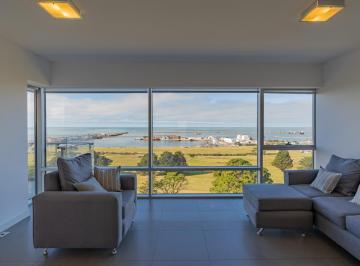 Departamento · 112m² · 4 Ambientes · 1 Cochera · Importante Semipiso con Las Mejores Vistas Al Mar y Al Golf de Playa Grande.