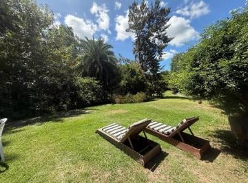 Casa · 250m² · 5 Ambientes · 2 Cocheras · Casa en Country Nautico de Escobar