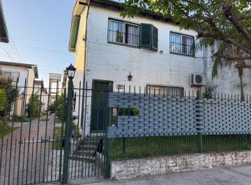 Casa · 300m² · 3 Ambientes · 1 Cochera · Casa en Venta en San Fernando