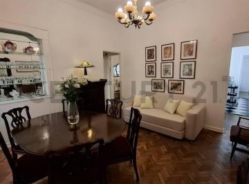 Departamento · 99m² · 3 Ambientes · Venta Departamento 3 Ambientes con Dependencia Impecable Luminoso en Recoleta