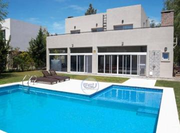 Casa · 146m² · 4 Ambientes · 1 Cochera · Venta Casa 4 Ambientes Principado Ciudad Nautica, Canning