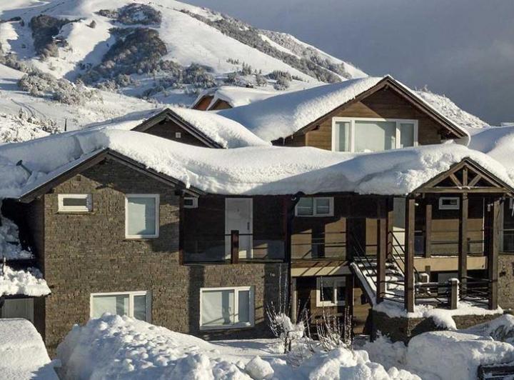 Hotel · 563m²