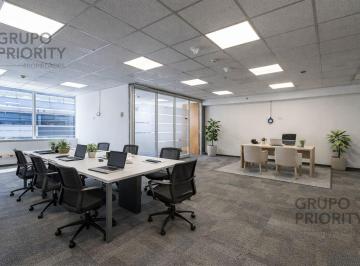 Oficina comercial · 90m² · 3 Ambientes · 1 Cochera · Oficina en Alquiler con Cochera en Puerto Madero