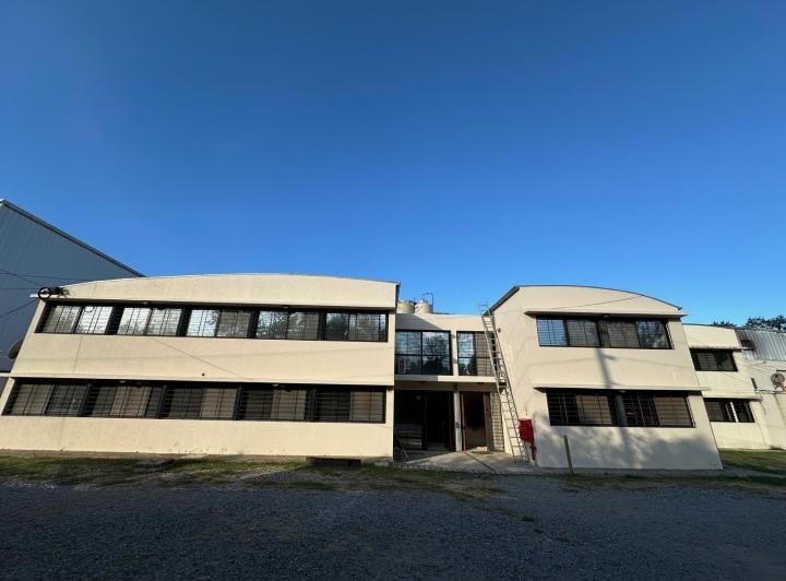 Depósito · 240m²