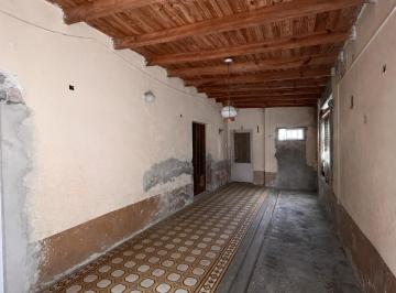Casa · 175m² · 5 Ambientes · 1 Cochera · Casa en Venta Reciclar - 530 E/ 117 y 118, Tolosa