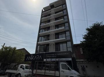 Departamento · 63m² · 2 Ambientes · 1 Cochera · Departamento en Chauvin
