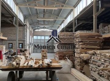 Local comercial · 880m² · 1 Ambiente · Local en Villa Regina