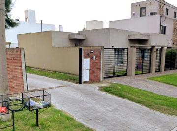 Departamento · 45m² · 2 Ambientes · Departamento en Venta en Castelar, Morón, G. B. a. Zona Oeste