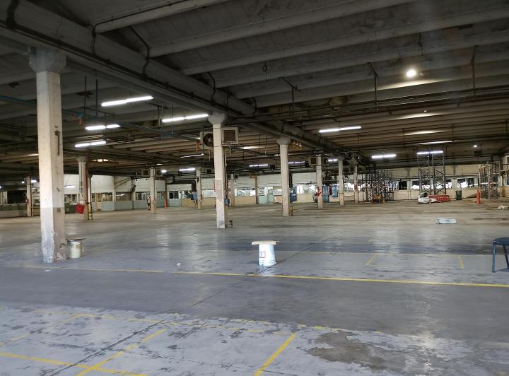 Depósito · 2400m²