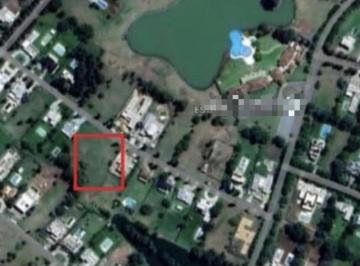 Terreno · 1440m² · Lote en Barrio Miralagos