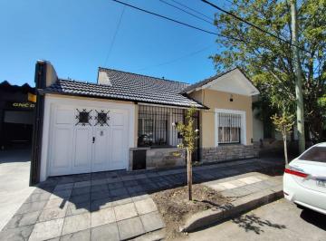Casa de 4 ambientes, Mar del Plata · Casa Reciclada en San Jose Apto Credito