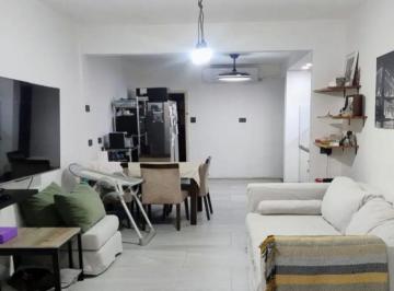 Departamento de 3 ambientes, Flores · Excelente. Departamento 2 Dorm.. Zona Residencial
