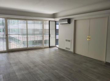 Departamento en Alquiler de 5 ambientes · Departamento en Alquiler de 150 m²