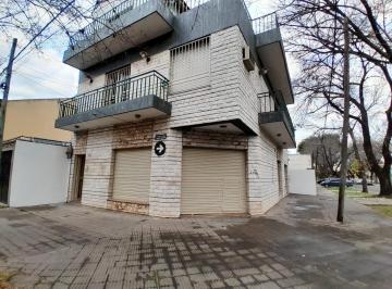 Terreno · 245m² · Casa 3 Dorm. + Local Comercial