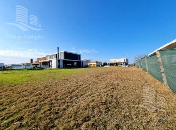Terreno · 842m² · Terreno - Venta - El Canton, Golf