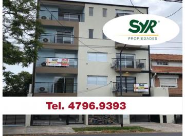 Garage , Vicente López · Cochera en Olivos en Alquiler