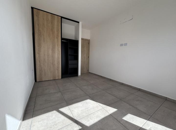 Casa · 60m² · 3 Ambientes · 2 Cocheras