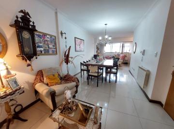 Departamento · 84m² · 3 Ambientes · Venta Departamento 2 Dorm. Rosario Parque España Rio Patio Sector Social