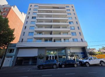 Departamento · 122m² · 6 Ambientes · 1 Cochera · Departamento en Venta