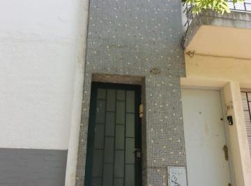 Departamento de 2 ambientes, La Plata · Departamento de 35 m² con 1 Habitación en Venta en La Plata. Zona de Facultades