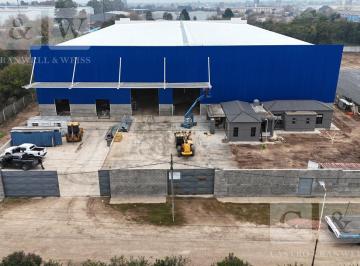 Bodega-Galpón · 4m² · Galpón Industrial / Logistico con Oficinas