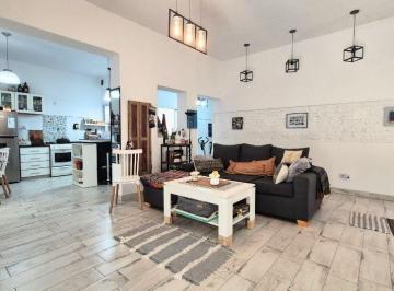 Casa · 100m² · 4 Ambientes · Casa en Venta en Sáenz Peña, Tres de Febrero, G. B. a. Zona Oeste