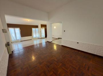 Casa de 5 ambientes, San Luis · Venta Casa 3 Dorm., Dentro de Las 4 Avs. Apta Crédito.