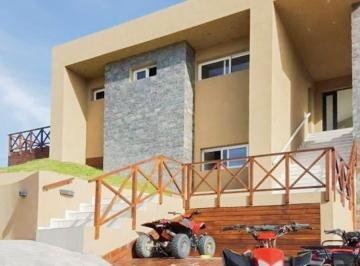 Casa · 300m² · 7 Ambientes · 2 Cocheras · Casa - Venta - Costa Esmeralda, Pinamar