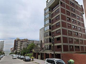 Departamento · 77m² · 3 Ambientes · Excelente Oportunidad, Departamento de 3 Ambientes a 100 m del Mar en La Zona del Torreon.