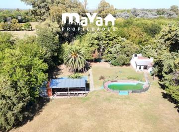 Quinta vacacional · 98m² · 3 Ambientes · 2 Cocheras · Casa Quinta - Capilla del Señor