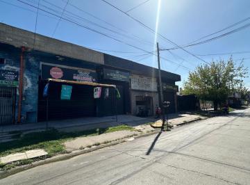 Local comercial de 3 ambientes, Lomas de Zamora · Venta de Local Comercial con Cochera en Ingeniero Budge
