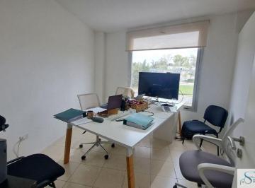 Oficina comercial de 4 ambientes, Pilar · Oficina 60 m² Alquiler 4 Despachos Office Baño Pilar Km 55